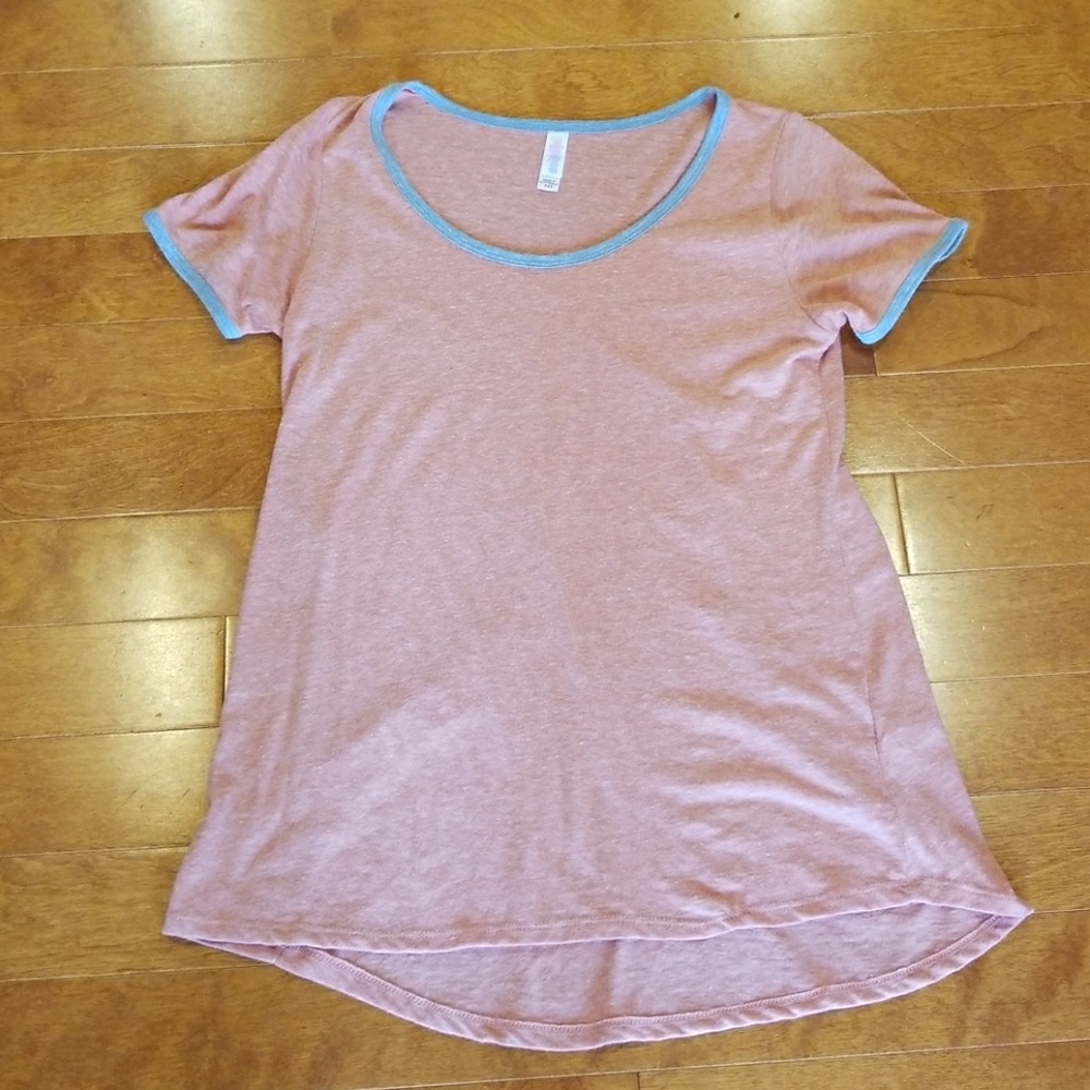 Classic tee lularoe